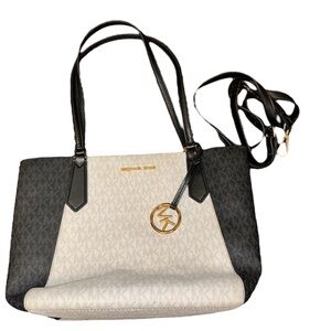 Michael Kors black and white logo textured shoulder tote.
